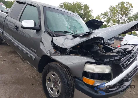 2001 Chevrolet Silverado 1500 Ls from USA, damaged, VIN 2GCEC19V011378682